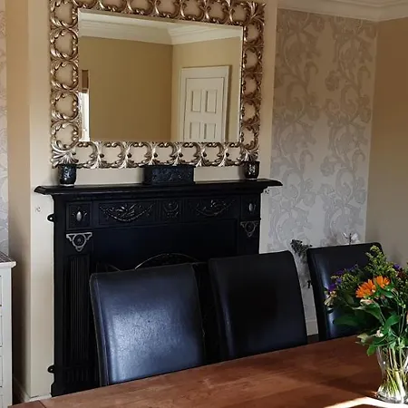 Couette-café Safe Haven - Luxury Family 4*
