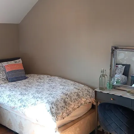 Couette-café Safe Haven - Luxury Family 4*