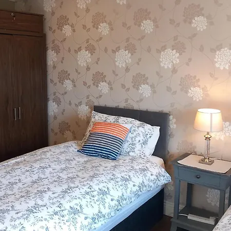 Safe Haven - Luxury Family Bed & Breakfast 4*