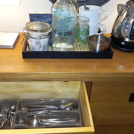 Safe Haven - Luxury Family Bed & Breakfast 4*