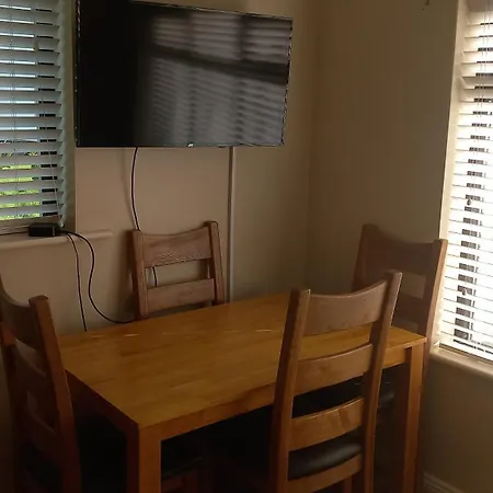 Bed & Breakfast Safe Haven - Luxury Family 4*