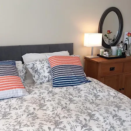 Safe Haven - Luxury Family Accommodation 4*