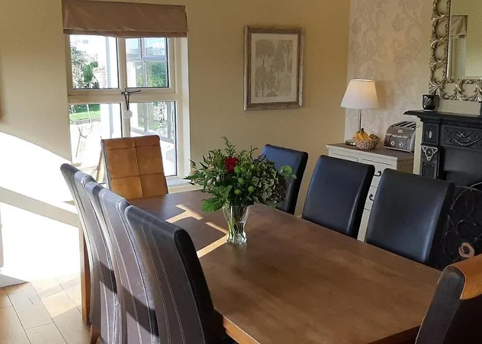 Safe Haven - Luxury Family