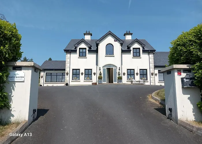 Safe Haven - Luxury Family