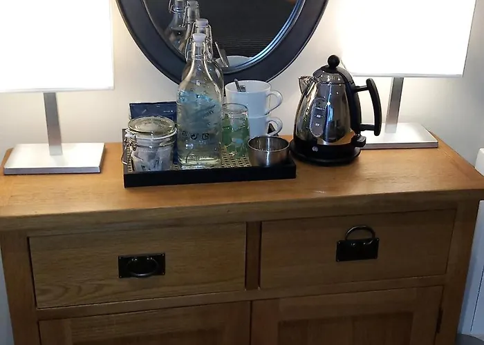 Safe Haven - Luxury Family Отель типа 