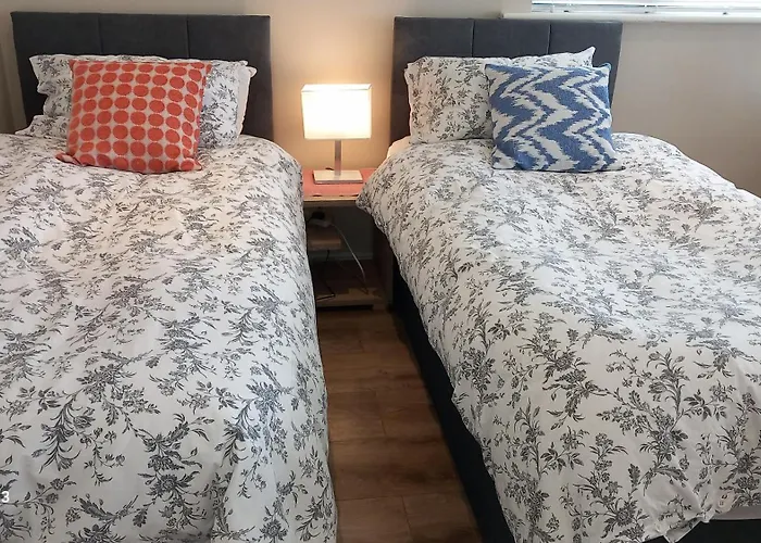 Safe Haven - Luxury Family Отель типа 