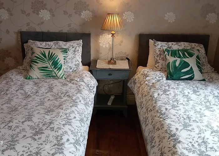 Safe Haven - Luxury Family Отель типа 