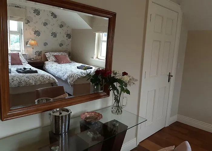 Safe Haven - Luxury Family Отель типа 